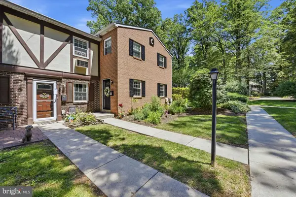 207 Walnut Hill Rd #11, WEST CHESTER, PA 19382