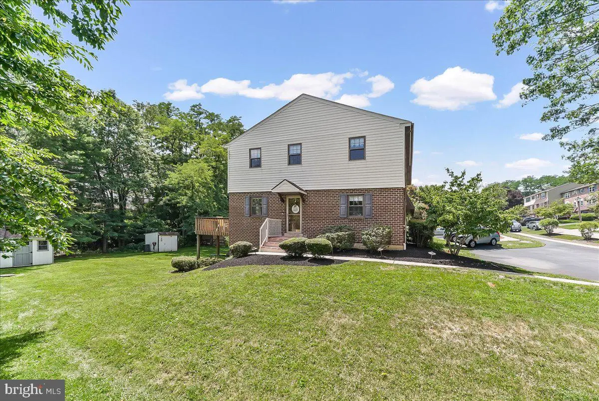 550 Coventry Ln, West Chester, PA 19382 - #1