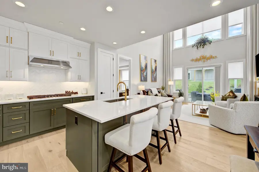 587 Trifecta Rd, Downingtown, PA 19335 - #2