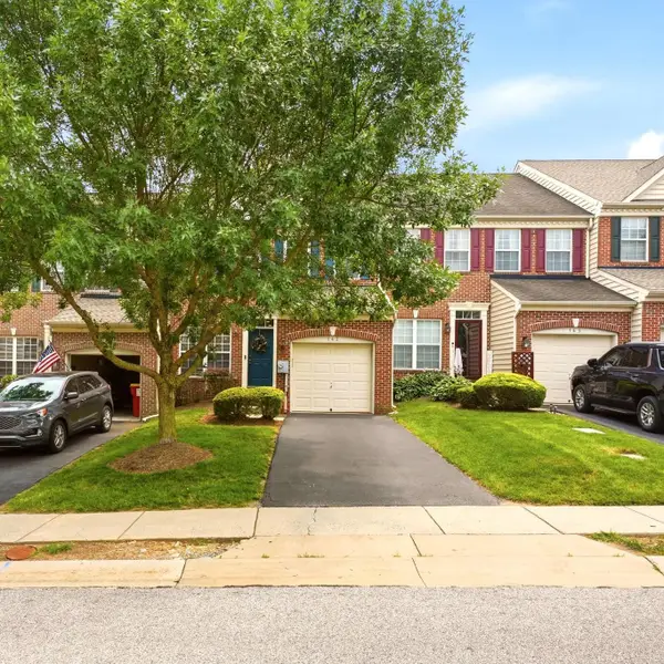 143 Penns Manor Dr, KENNETT SQUARE, PA 19348