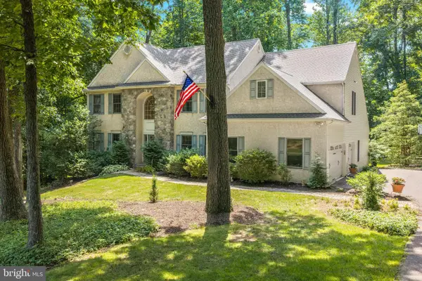 14 Mourar Dr, SPRING CITY, PA 19475