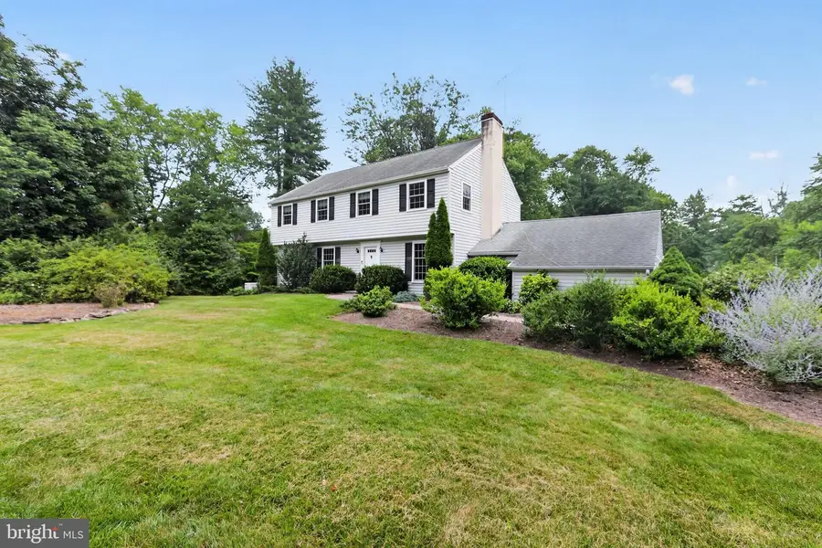 1408 Ponds Edge Rd, West Chester, PA 19382 - #2