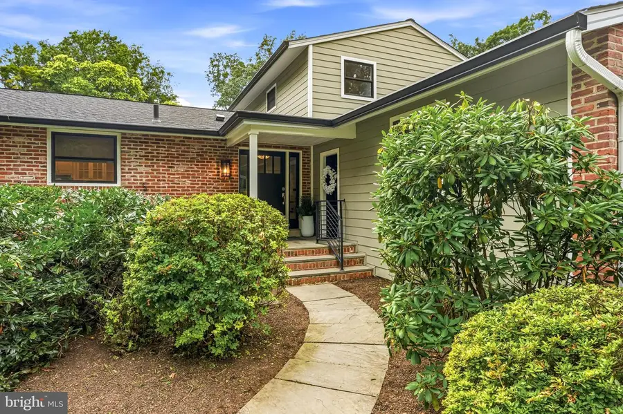 749 Bair Rd, Berwyn, PA 19312 - #2