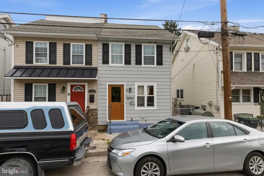 16 Morgan St, Phoenixville, PA 19460 - #2