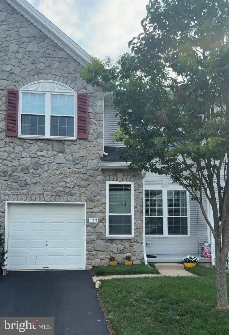 137 Chaps Ln, West Chester, PA 19382 - #1