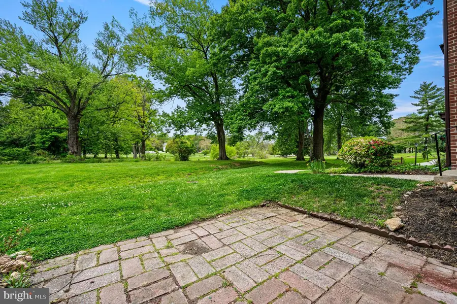 180 Drummers Ln, Wayne, PA 19087 - #2