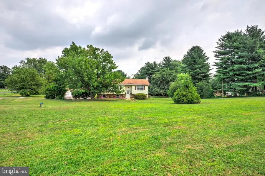 1896 Little Conestoga Rd, Elverson, PA 19520 - #2