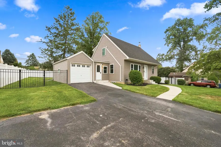 207 Seal Ln, West Chester, PA 19380 - #2