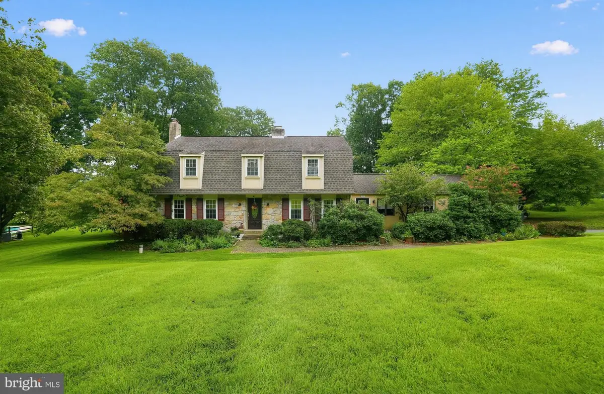 912 Warrior Rd, Malvern, PA 19355 - #1