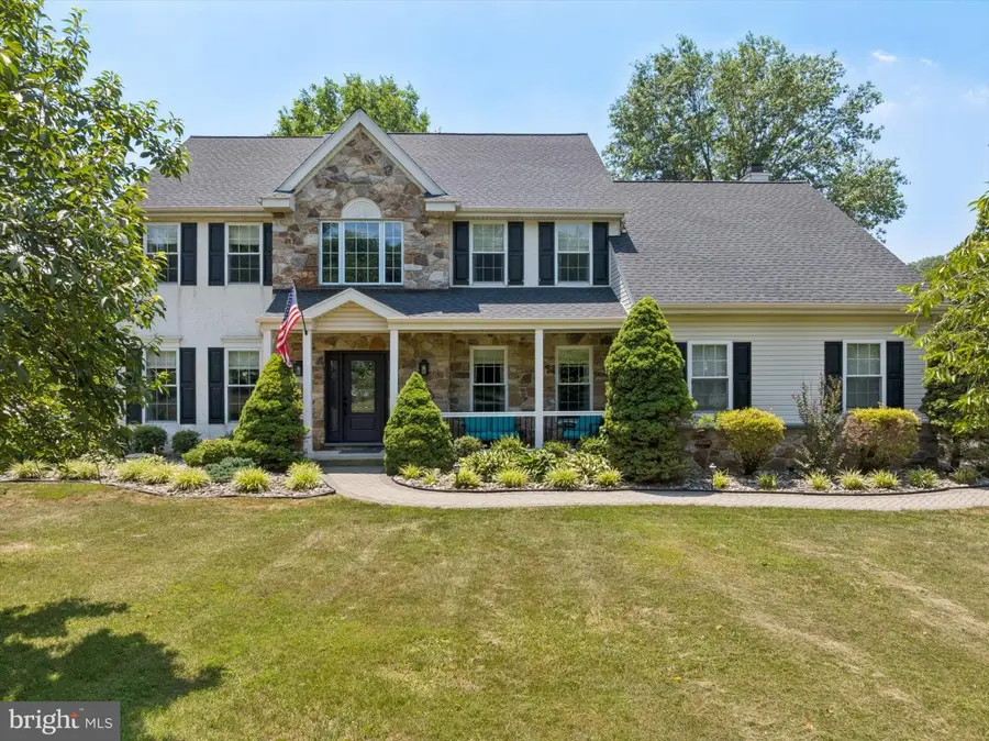 109 W Clay Creek Ln, Kennett Square, PA 19348 - #2