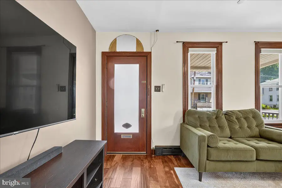 440 Queen St, Spring City, PA 19475 - #2