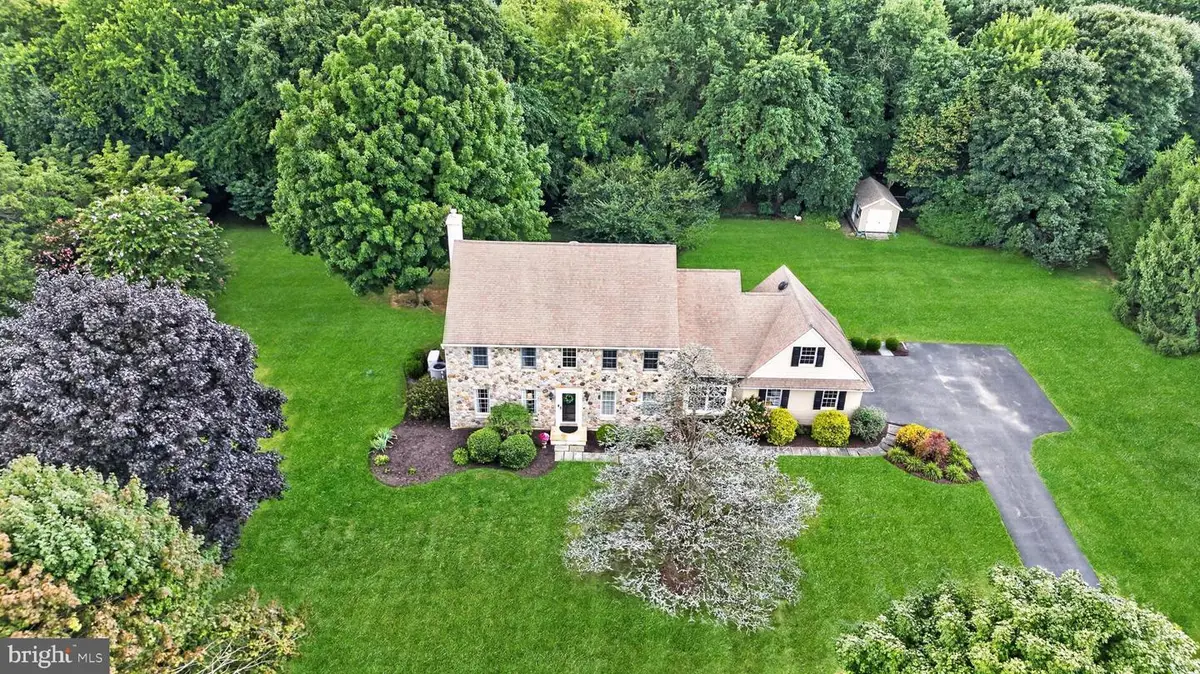 302 Clearfield Dr, Lincoln University, PA 19352 - #1