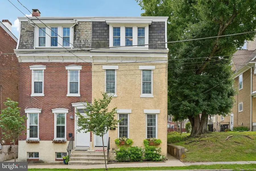 336 1st Ave, Phoenixville, PA 19460 - #2
