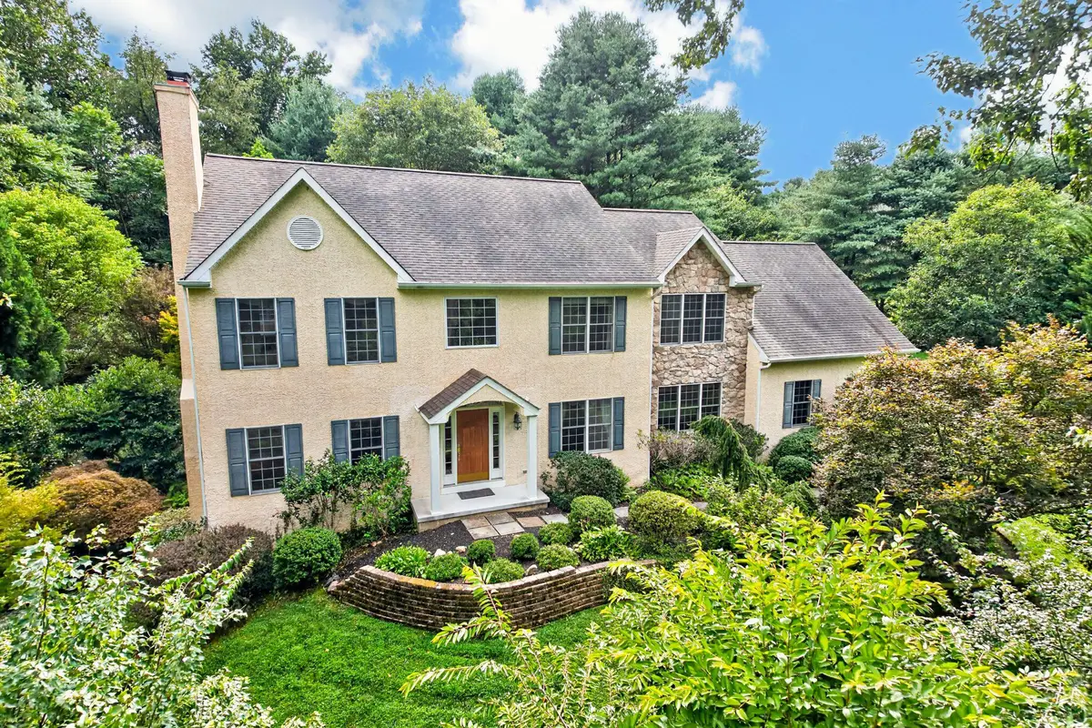 1084 Kaolin Rd, Kennett Square, PA 19348 - #1