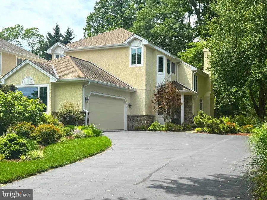 124 Piqua Cir, Berwyn, PA 19312 - #2