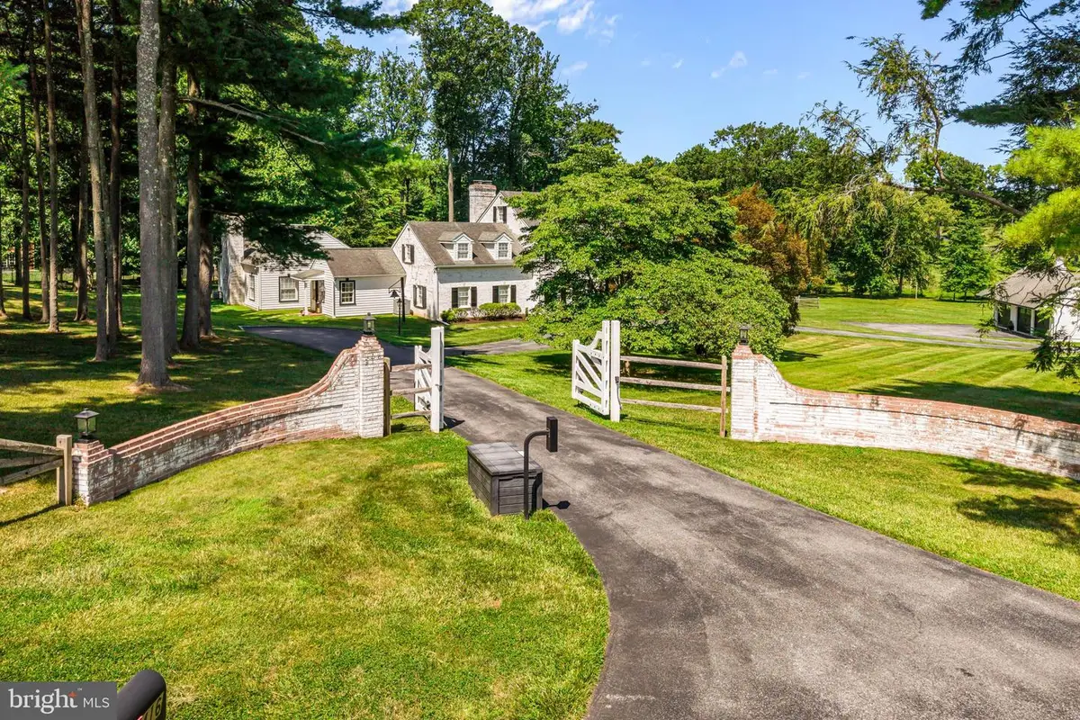 416 Dutton Mill Rd, Malvern, PA 19355 - #1