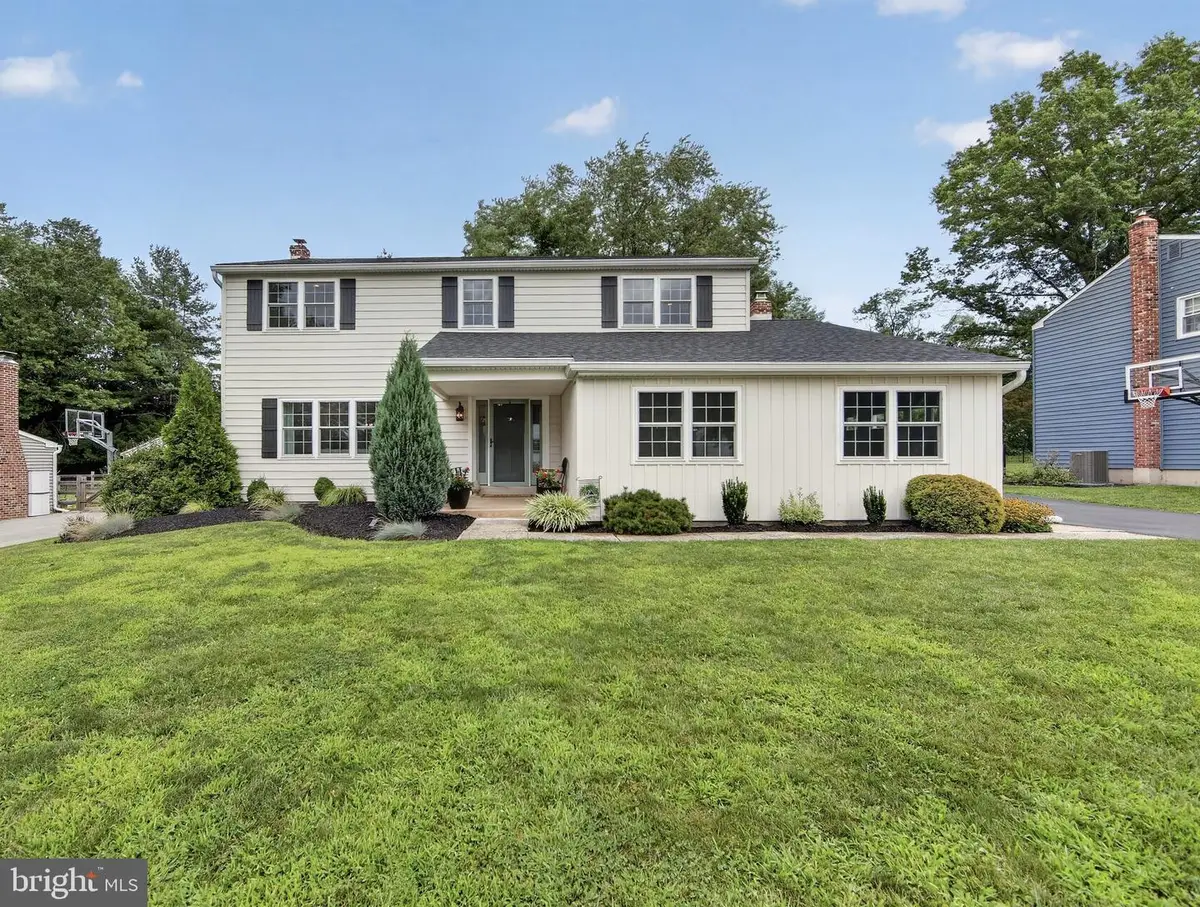 75 Hawthorne Ln, Phoenixville, PA 19460 - #1