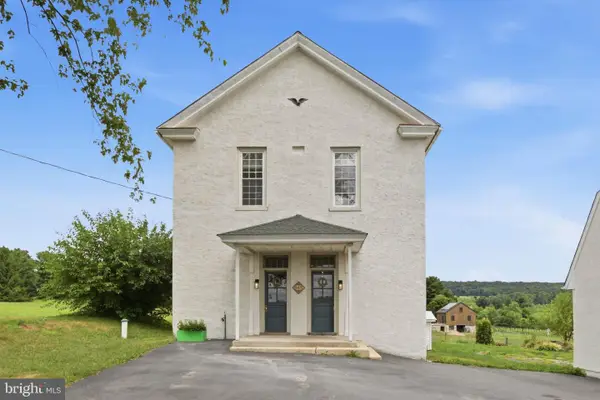 845 White School Rd, HONEY BROOK, PA 19344