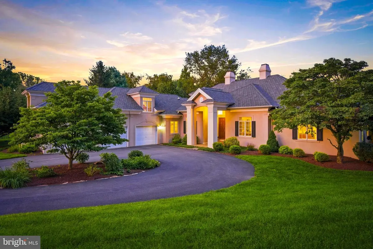 3 Zachary Dr, West Chester, PA 19382 - #1