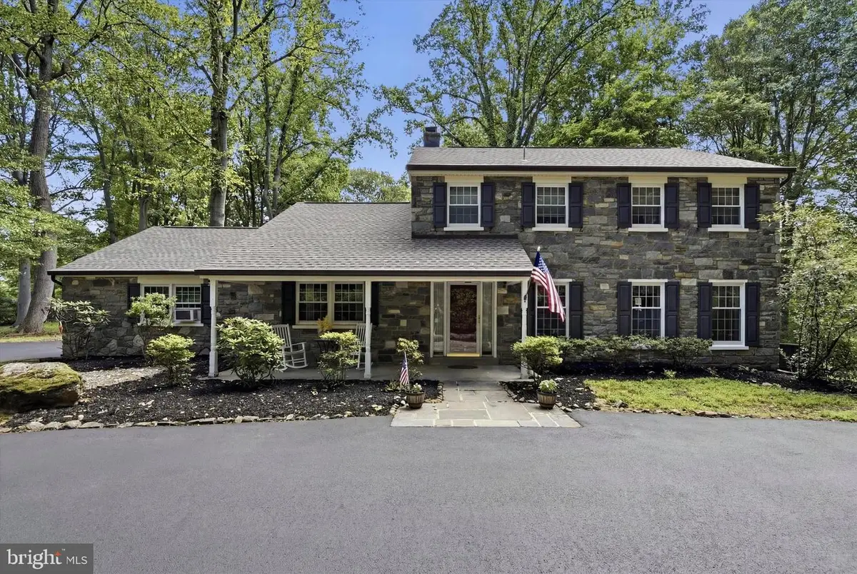 401 Walnut Hill Rd, West Chester, PA 19382 - #1