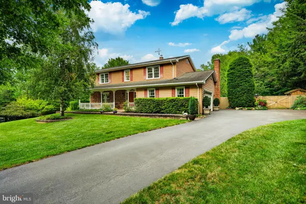105 Lakeview Dr, COATESVILLE, PA 19320
