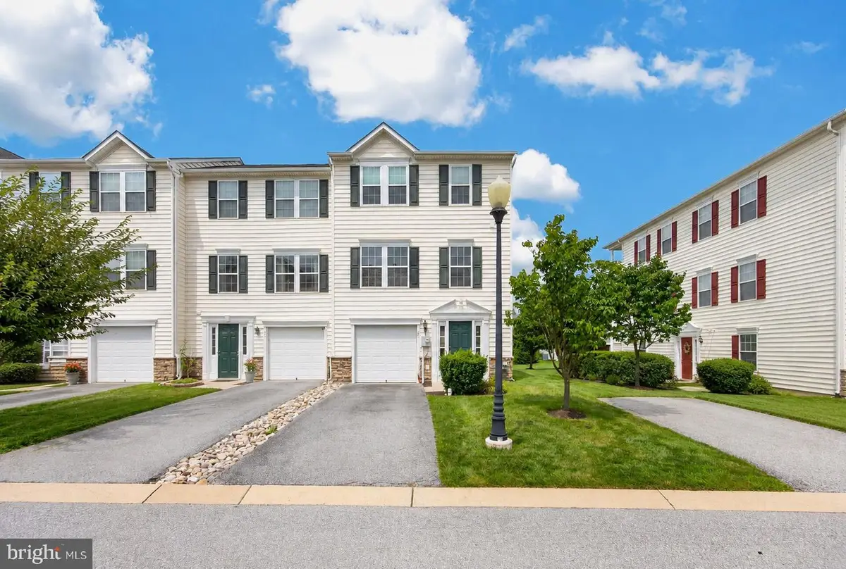 21 Tuxford Ln, Coatesville, PA 19320 - #1