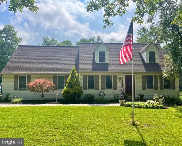 230 Dove Dr, HONEY BROOK, PA 19344