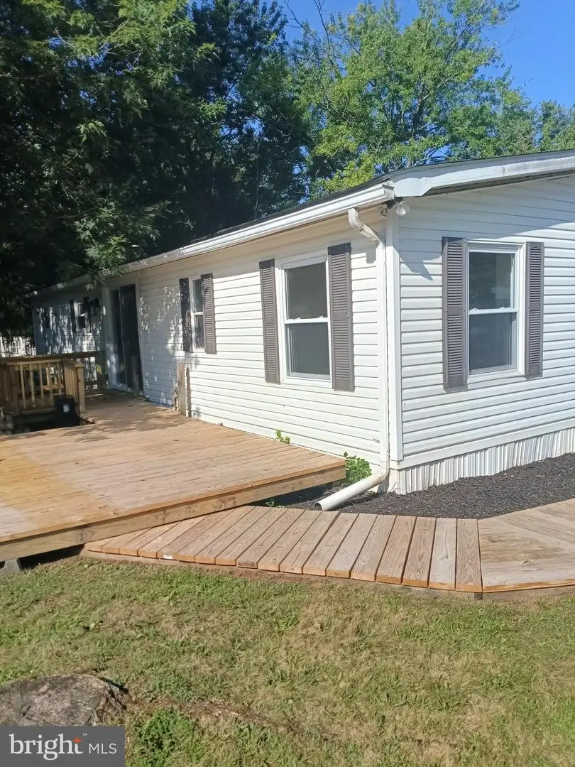 18 Oak Dr, Spring City, PA 19475 - #2