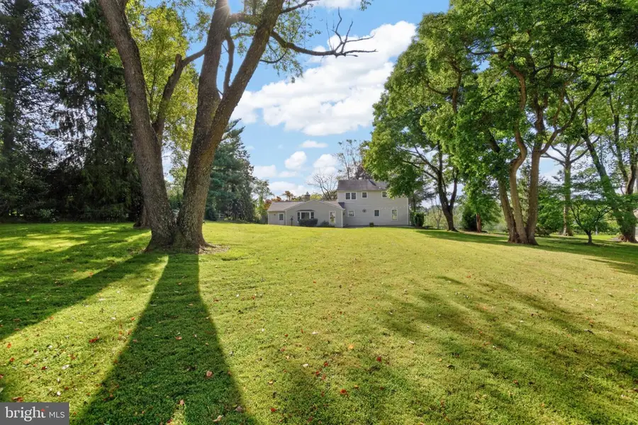 735 Monument Rd, Malvern, PA 19355 - #2