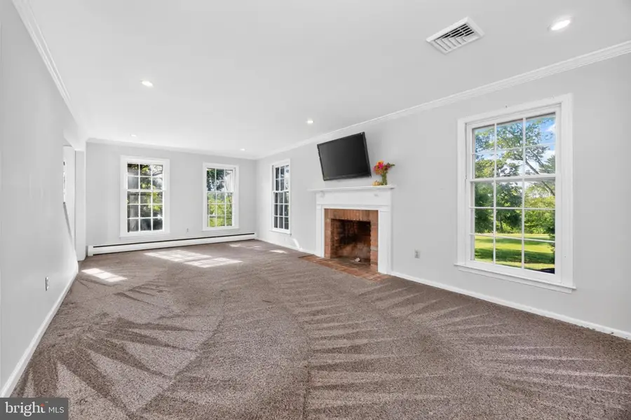 735 Monument Rd, Malvern, PA 19355 - #3