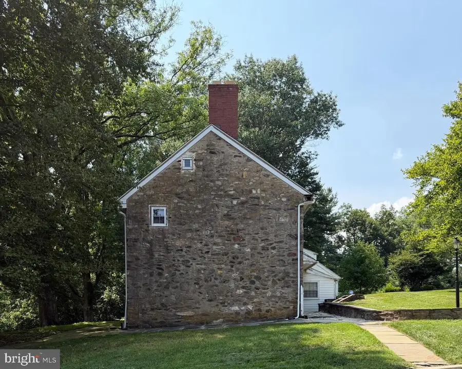 1500 Meadow Hunt Ln, Newtown Square, PA 19073 - #3