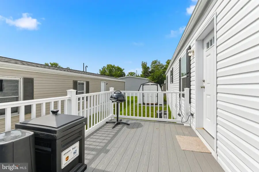 16 Vintage Ln, Honey Brook, PA 19344 - #2