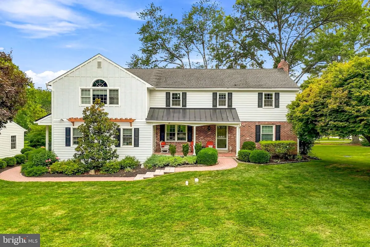 716 Clovelly Ln, Devon, PA 19333 - #1