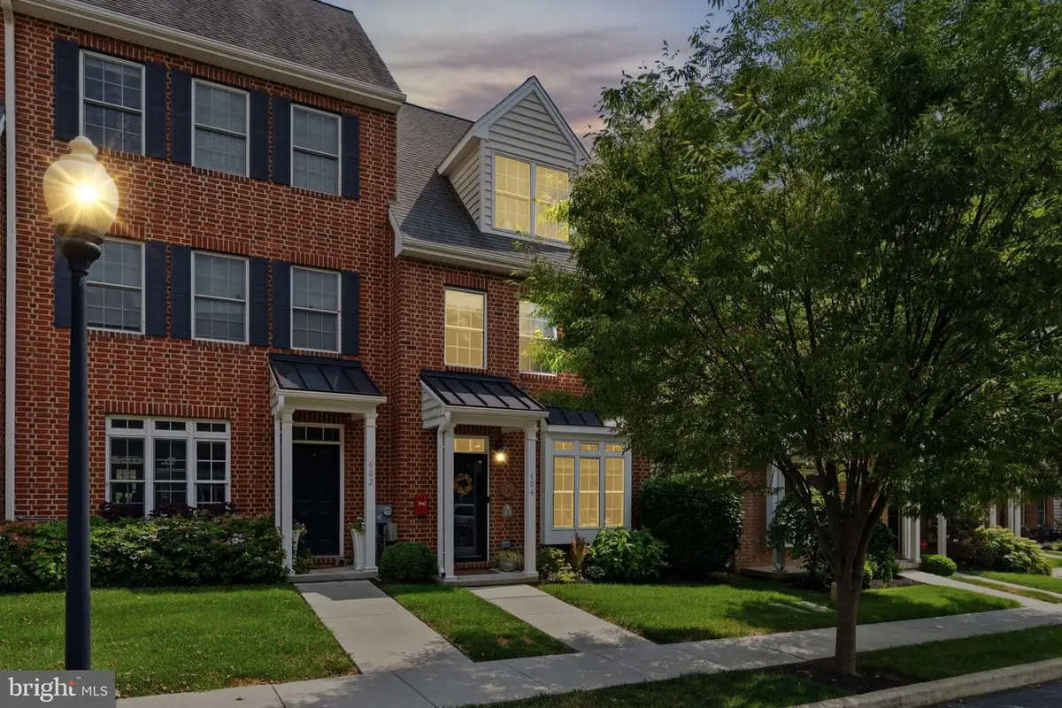604 Magnolia Ct, Kennett Square, PA 19348 - #1