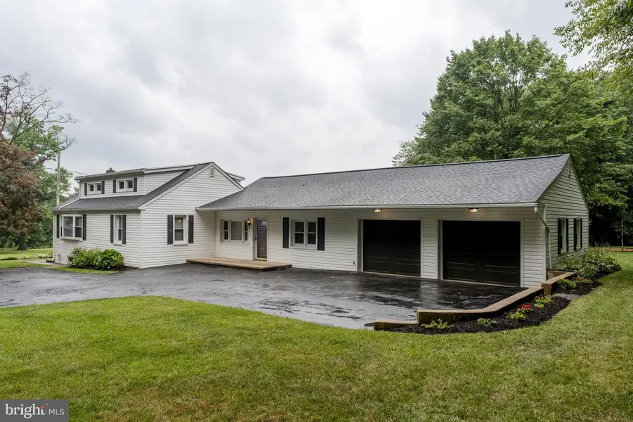 65 Compass Rd, Parkesburg, PA 19365 - #3