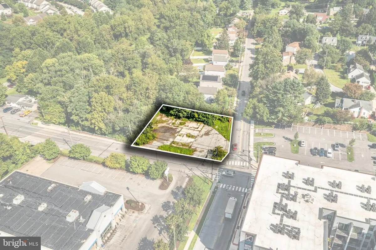 701 W State St, Kennett Square, PA 19348 - #1