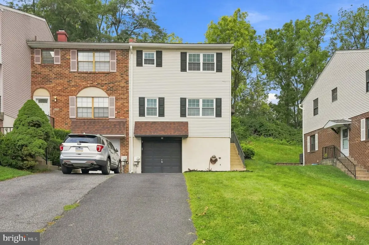 511 Coventry Ln, West Chester, PA 19382 - #1