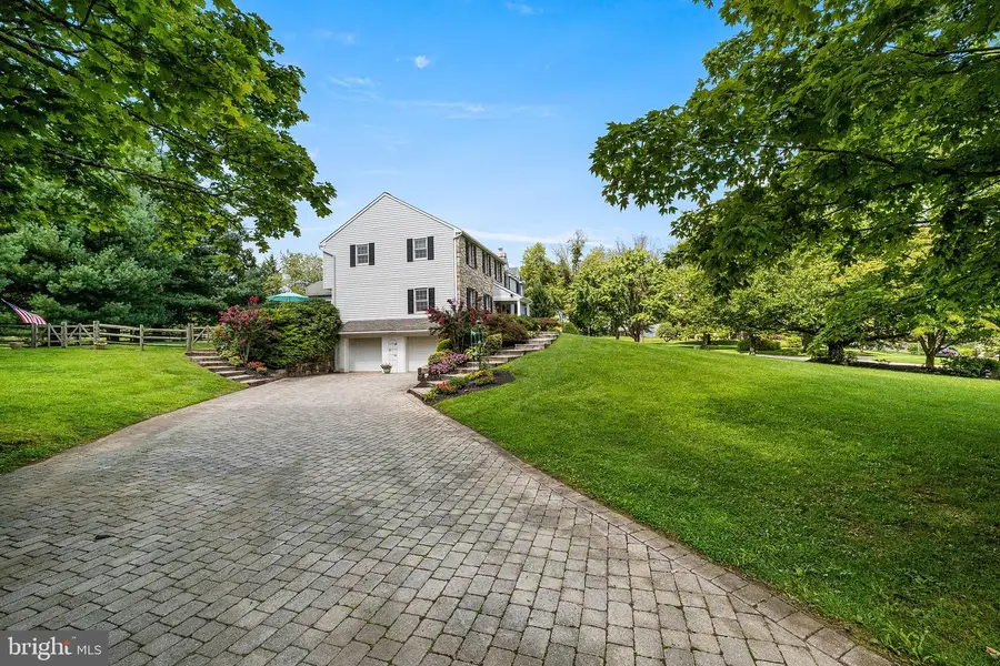 9 Anthony Dr, Malvern, PA 19355 - #3