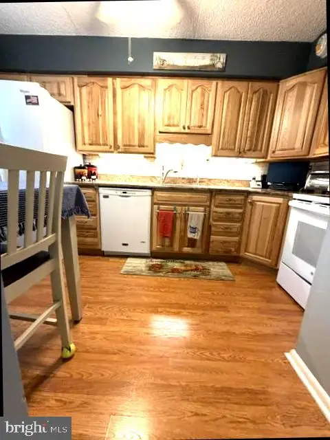406 Summit House #406, West Chester, PA 19382 - #1