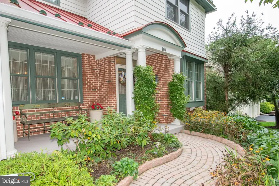 104 Mountain Laurel Ln, Malvern, PA 19355 - #2