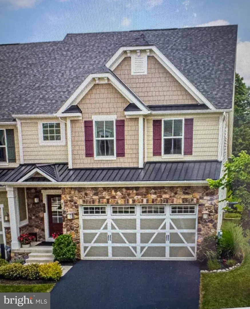 607 Cliff Ln, Malvern, PA 19355 - #2