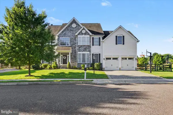 410 Thistle Dr, PHOENIXVILLE, PA 19460