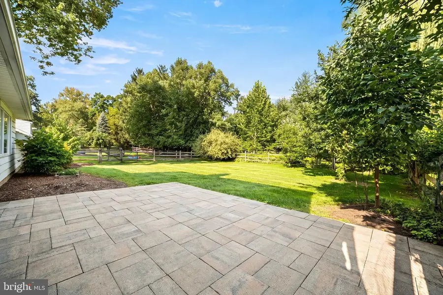593 Watford Ln, Berwyn, PA 19312 - #3