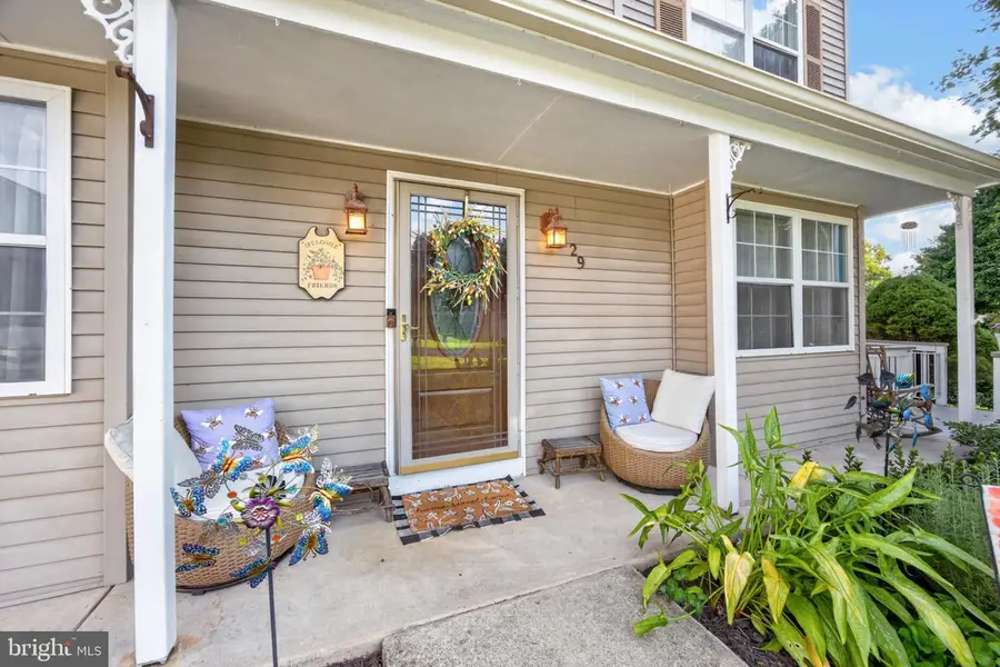 29 Lamberts Ln, Coatesville, PA 19320 - #2