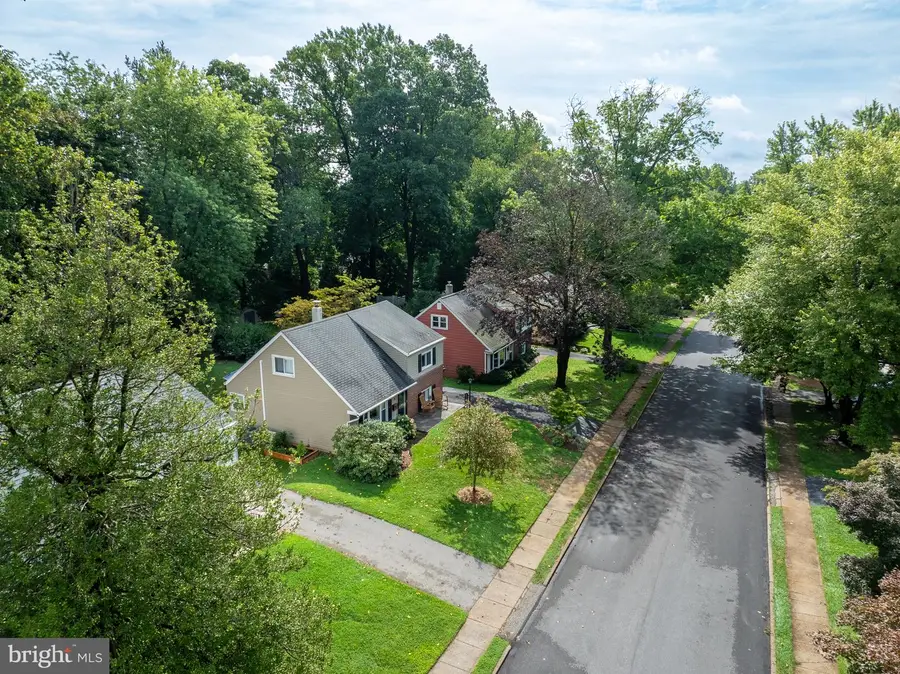 25 Greentree Ln, Malvern, PA 19355 - #3