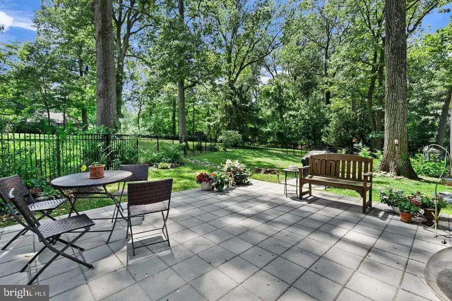 305 Irish Rd, Berwyn, PA 19312 - #3