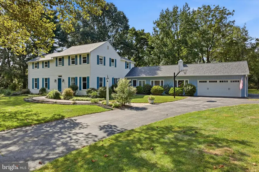 4 Gingerwood Rd, Malvern, PA 19355 - #2