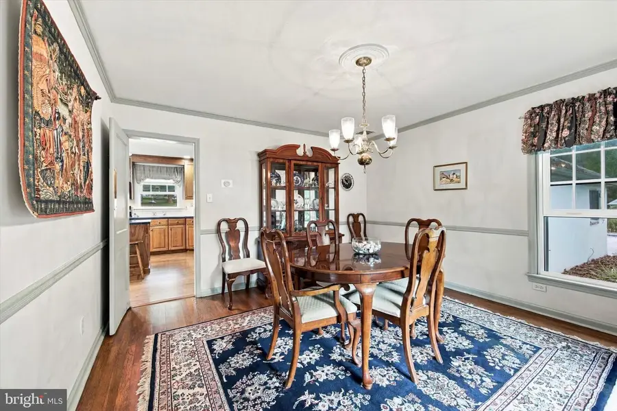 5 Stonehenge Ln, Malvern, PA 19355 - #3