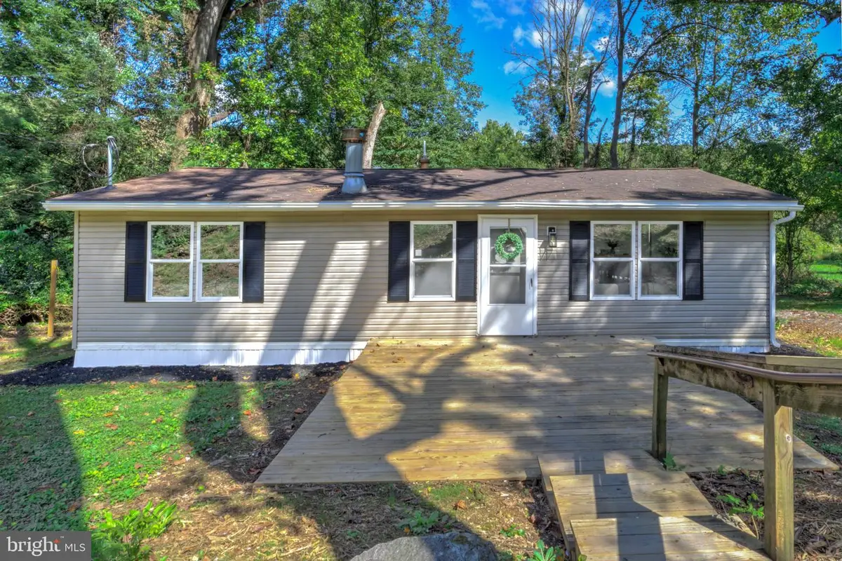 69 S Brandywine Ave, Coatesville, PA 19320 - #1