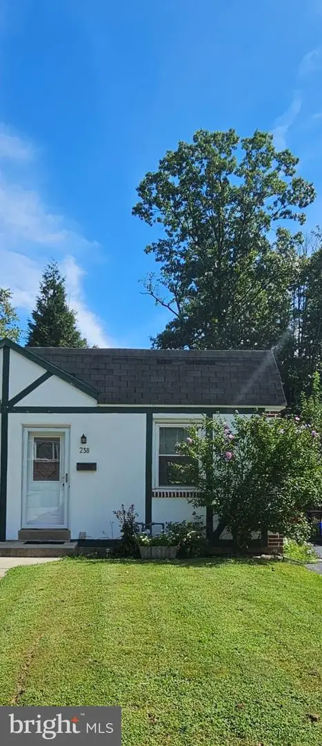 238 Miner St, Malvern, PA 19355 - #2